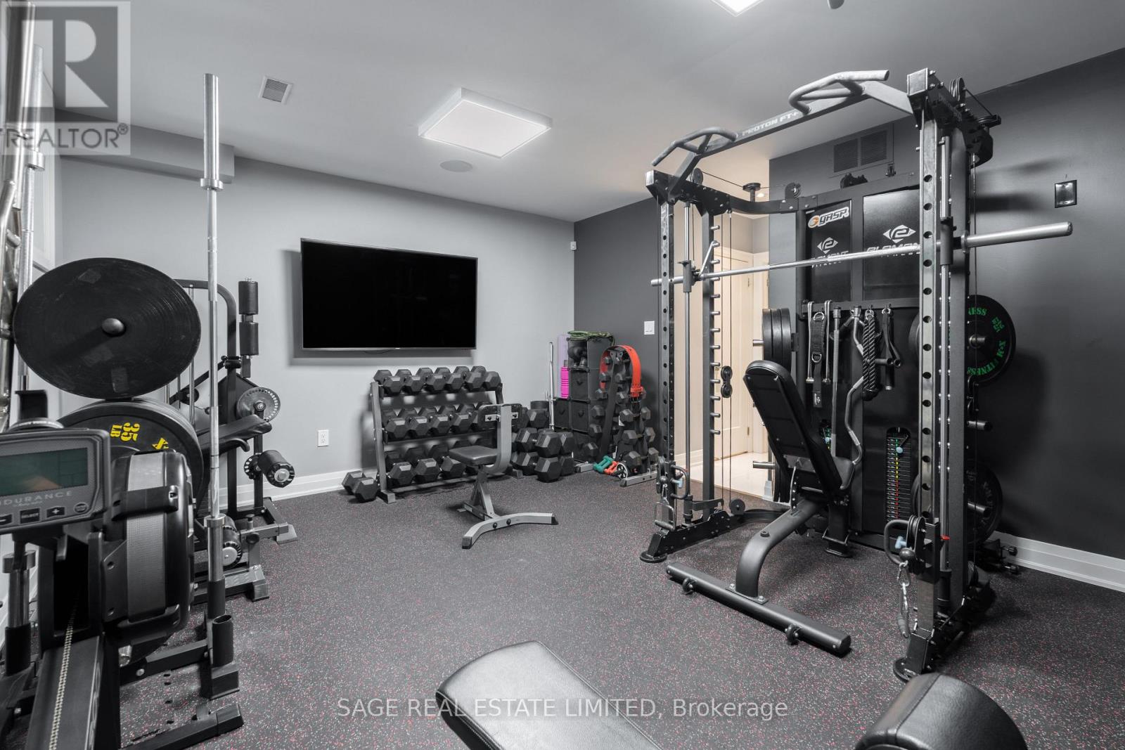 81b Seventeenth Street, Toronto, Ontario  M8V 3K5 - Photo 48 - W12201311