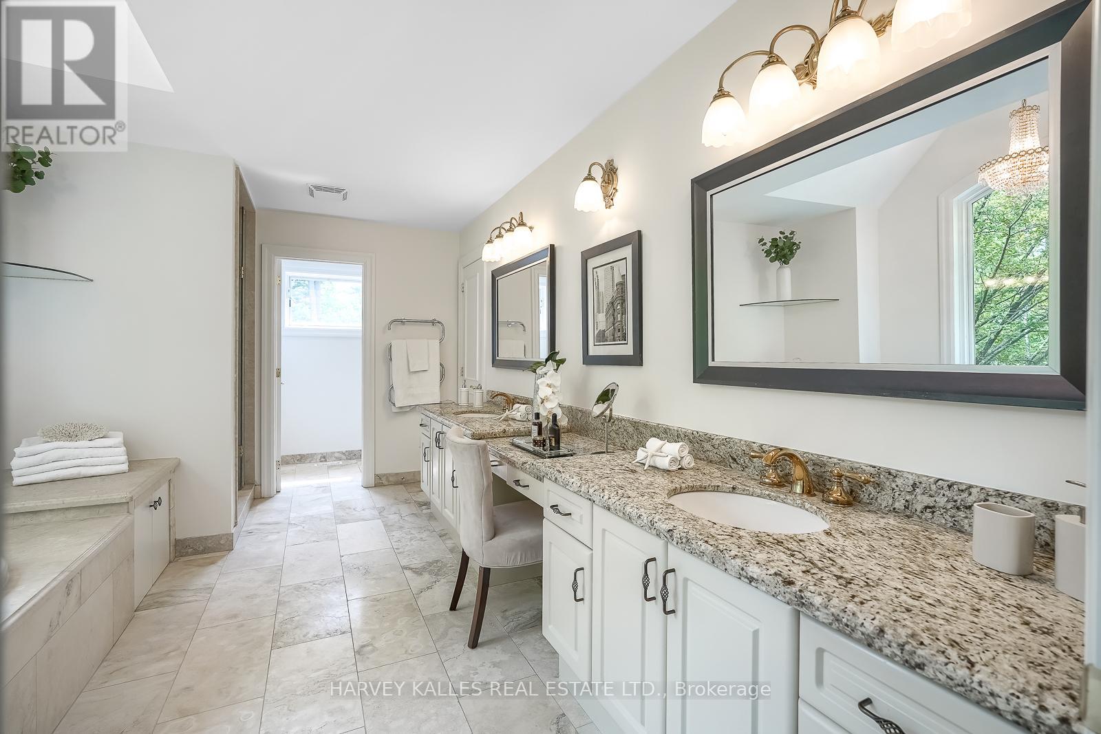 785 Glenleven Crescent, Mississauga, Ontario  L5H 1A9 - Photo 27 - W12195495