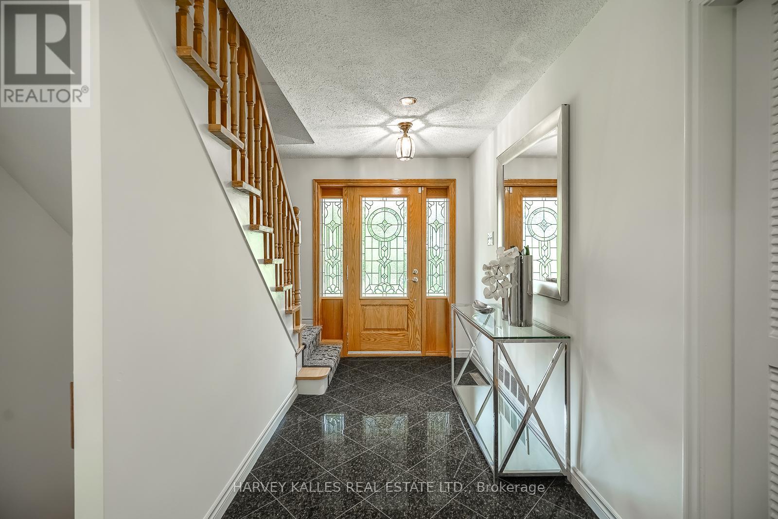 785 Glenleven Crescent, Mississauga, Ontario  L5H 1A9 - Photo 21 - W12195495