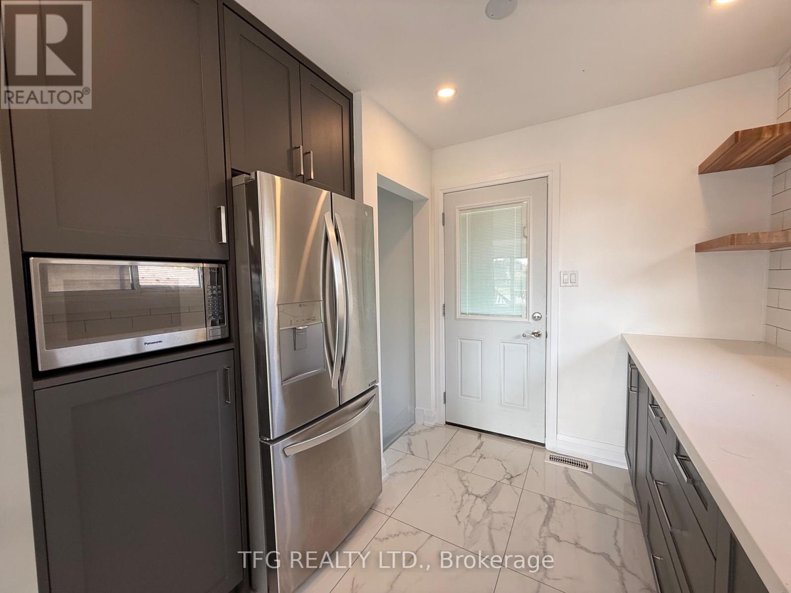 1439 Tremblay Street, Oshawa, Ontario  L1J 3X7 - Photo 10 - E12201413