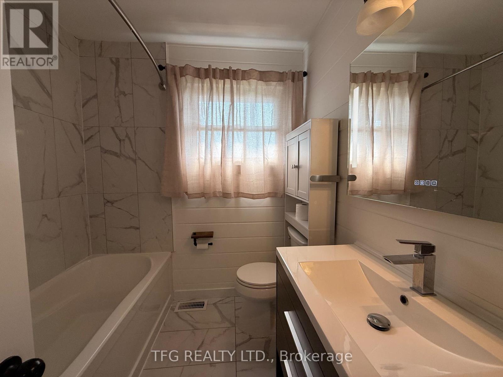 1439 Tremblay Street, Oshawa, Ontario  L1J 3X7 - Photo 19 - E12201413