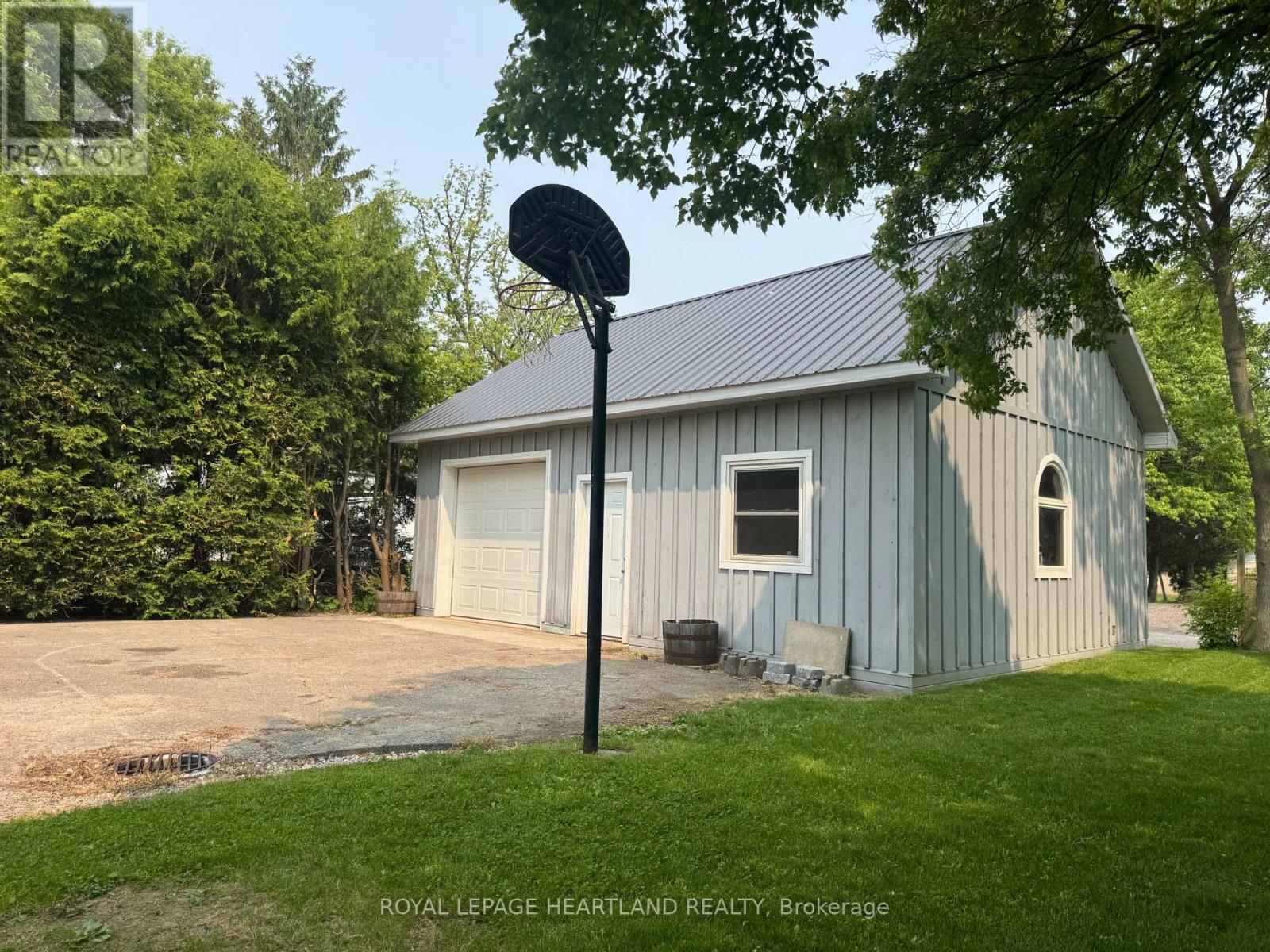 78 Victoria Avenue E, South Huron, Ontario  N0M 1M0 - Photo 40 - X12201400