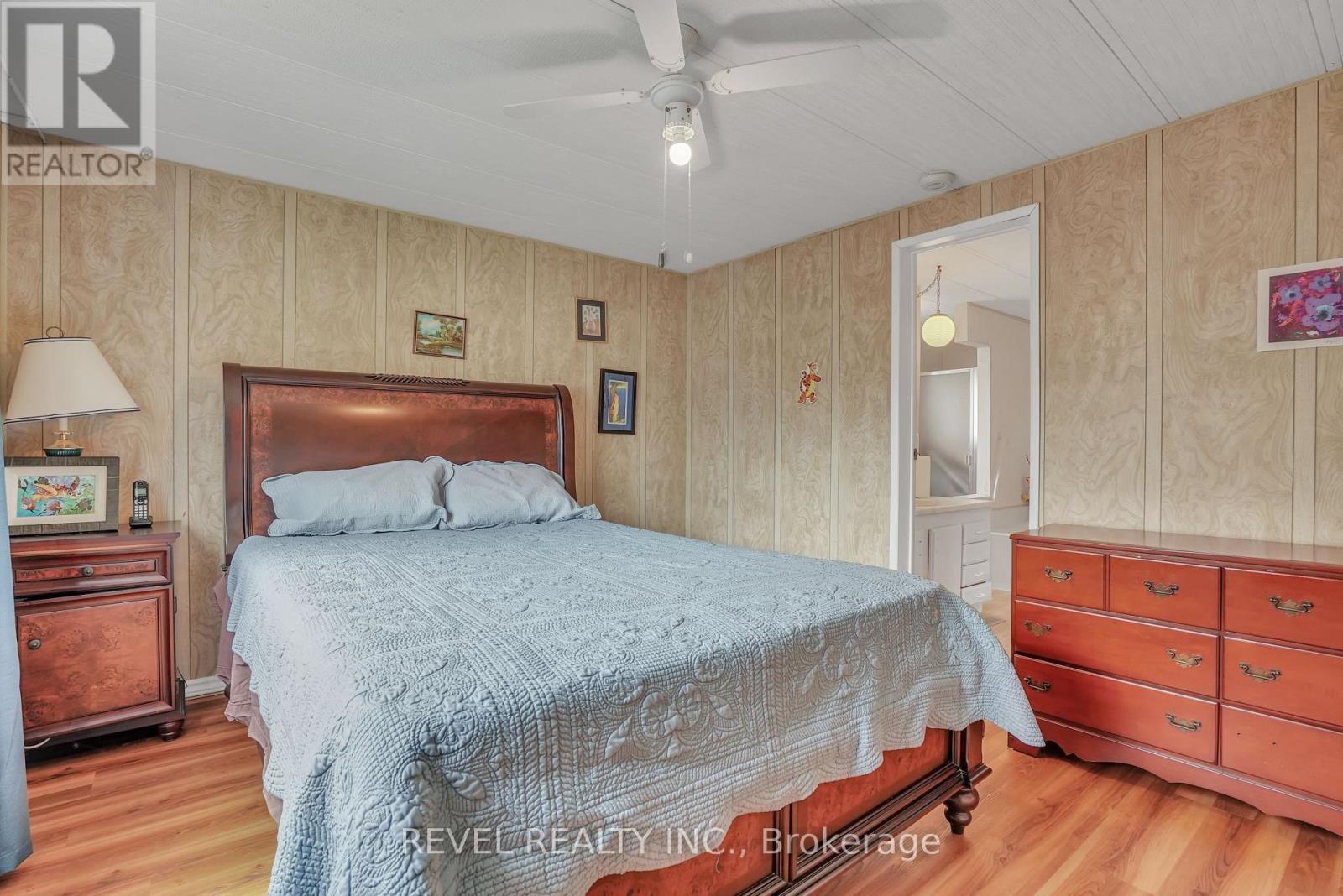 3 Tamarack Drive, Oro-Medonte, Ontario  L0L 1T0 - Photo 27 - S12135245