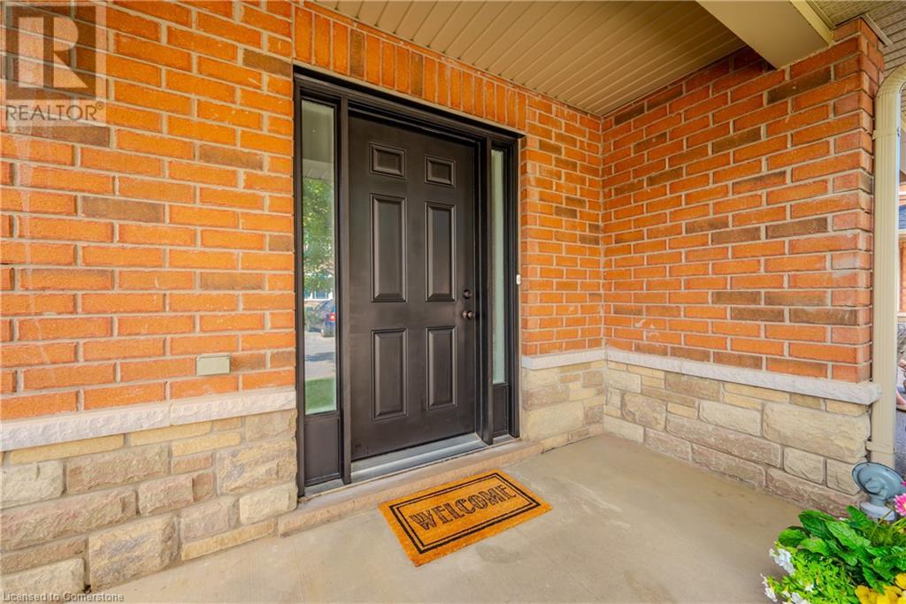 54 Geranium Avenue, Hamilton, Ontario  L0R 1P0 - Photo 2 - 40738225