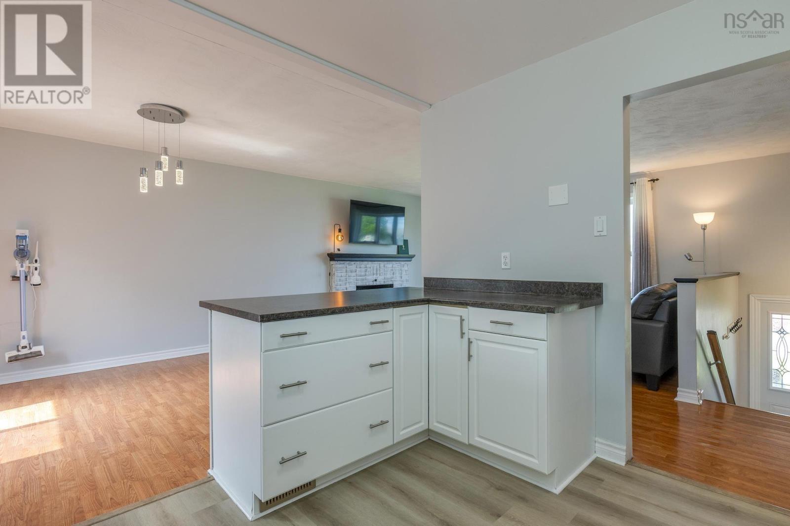 74 Elm Street, Cole Harbour, Nova Scotia  B2W 2K3 - Photo 11 - 202513653