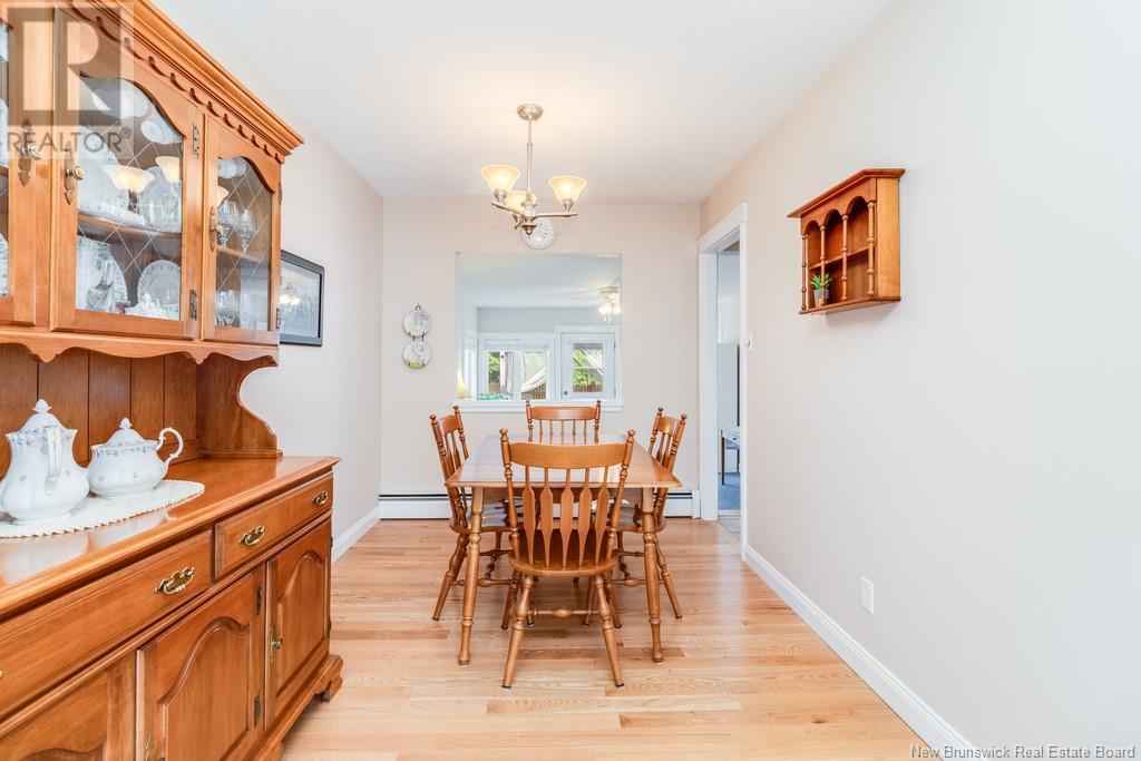Property at 259 Topcliffe Crescent image 5