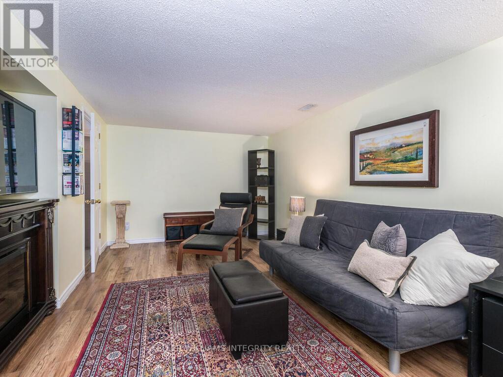 126 Mcclelland Road, Ottawa, Ontario  K2H 5V9 - Photo 31 - X12201348