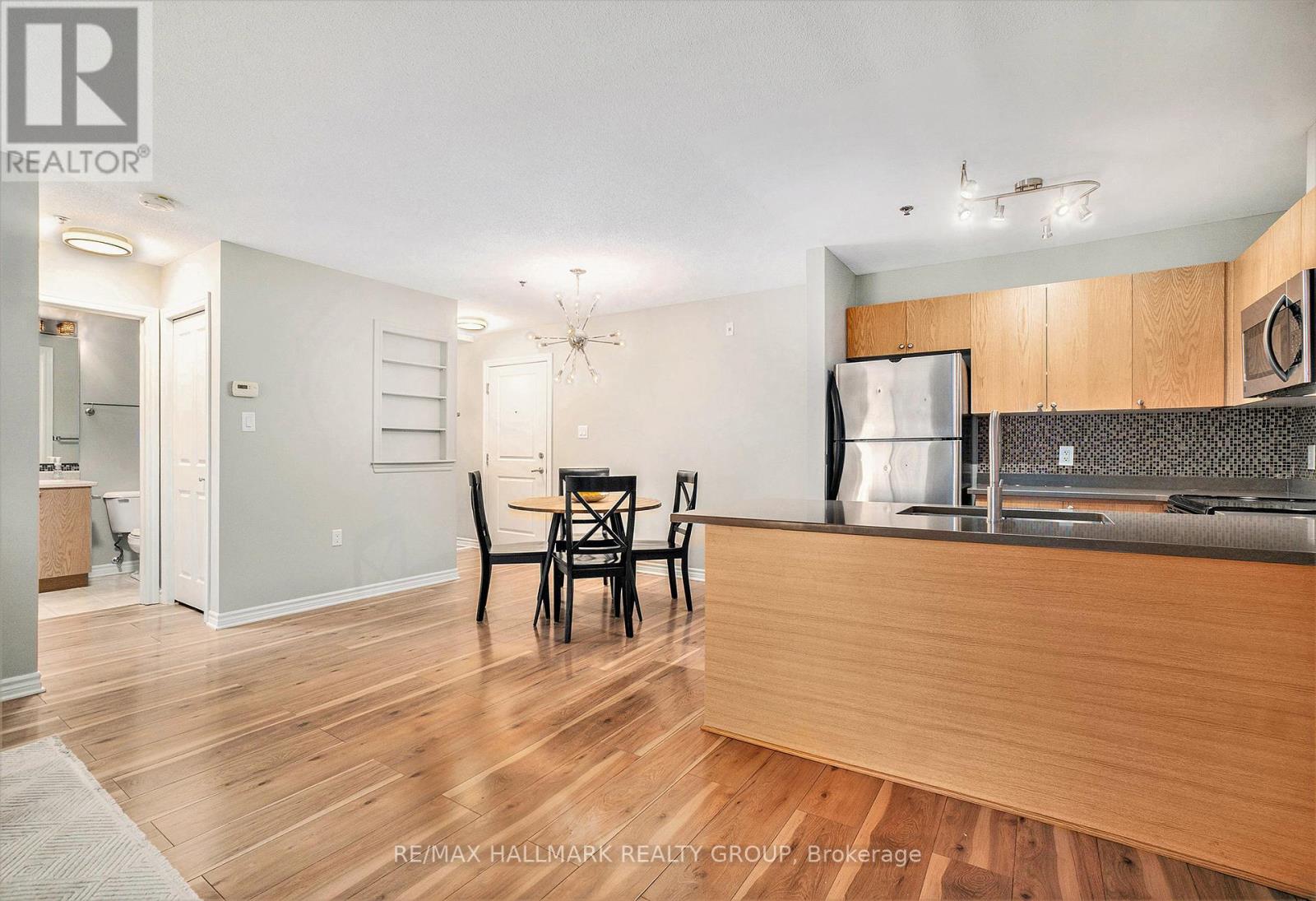 211 - 151 Potts Private, Ottawa, Ontario  K4A 0V7 - Photo 10 - X12201350