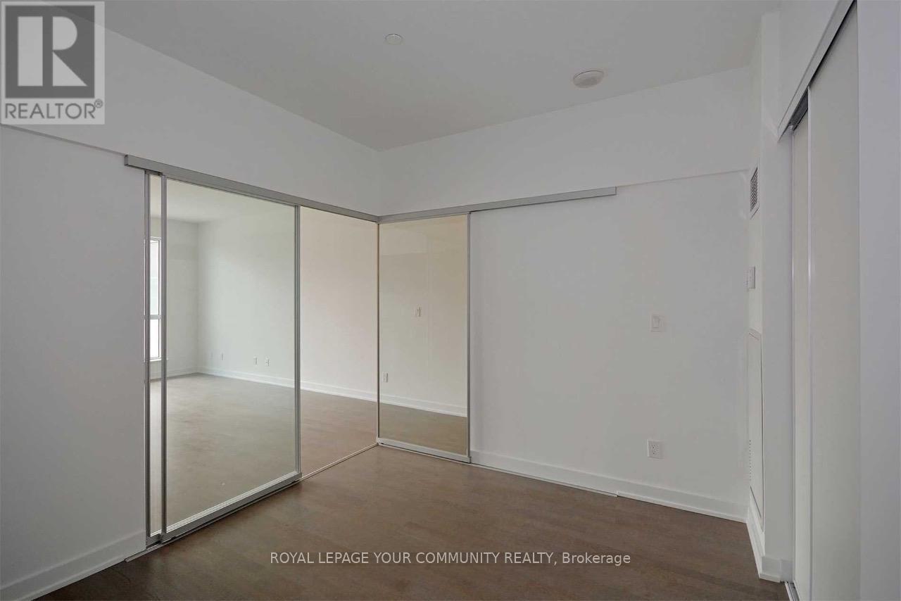 211 - 501 St. Clair Avenue W, Toronto, Ontario  M5P 0A2 - Photo 5 - C12201377