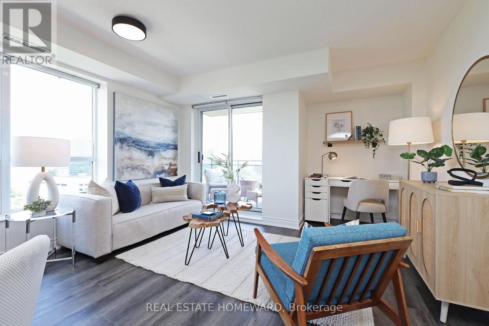 #608 - 120 DALLIMORE CIRCLE, Toronto, Ontario