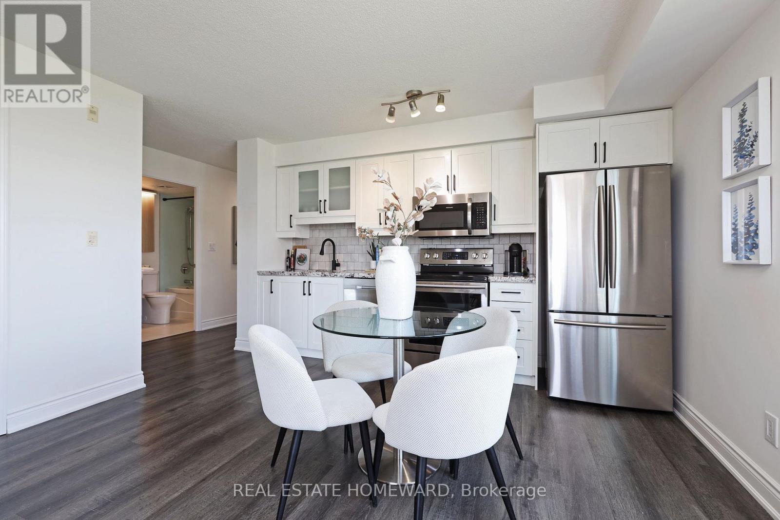 #608 - 120 Dallimore Circle, Toronto, Ontario  M3C 4J1 - Photo 10 - C12201396