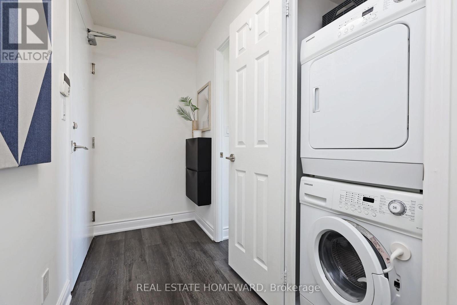 #608 - 120 Dallimore Circle, Toronto, Ontario  M3C 4J1 - Photo 27 - C12201396
