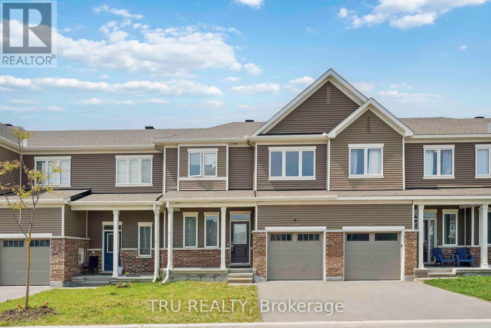 639 CHILLERTON DRIVE, Ottawa, Ontario