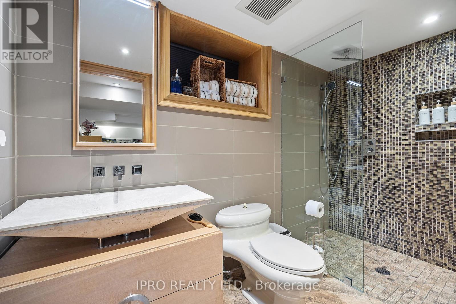 20 Fairview Boulevard, Toronto, Ontario  M4K 1L9 - Photo 42 - E12201347