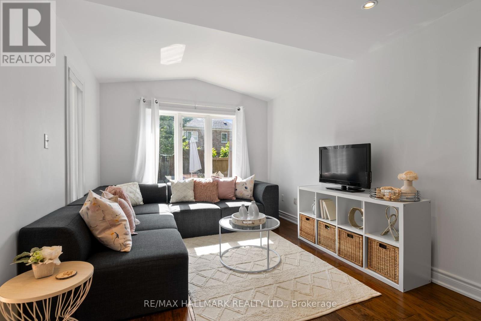14 Eastport Drive, Toronto, Ontario  M1C 5G2 - Photo 8 - E12201367