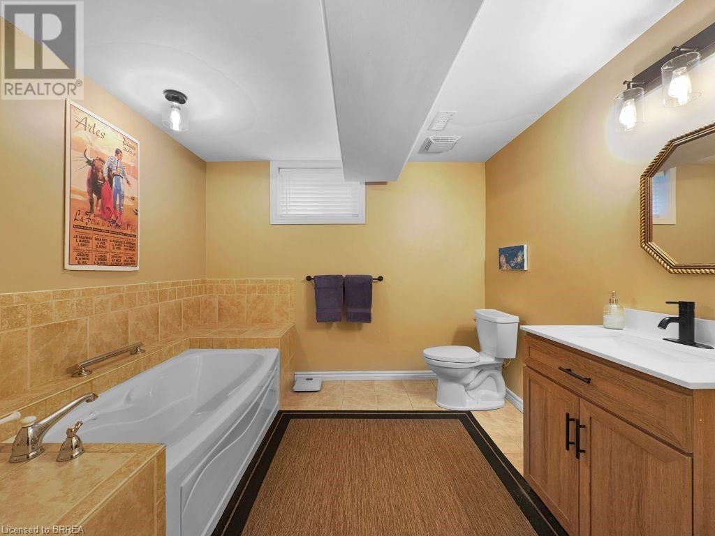 104 Mcguiness Drive, Brantford, Ontario  N3T 6R7 - Photo 28 - 40722046
