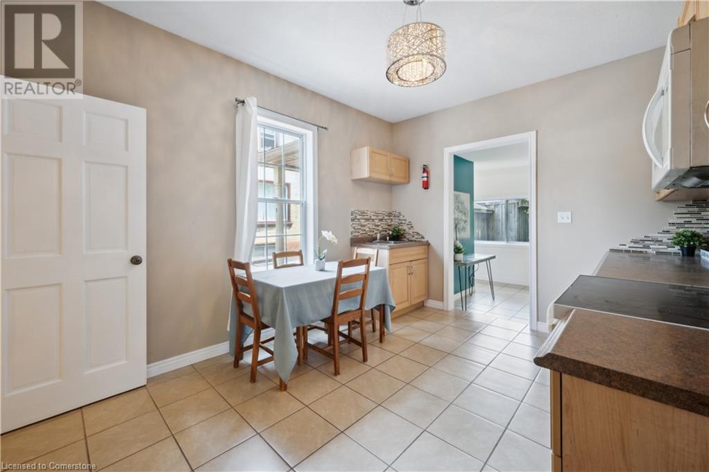 67 Wellington Street N, Kitchener, Ontario  N2H 5J5 - Photo 8 - 40733501