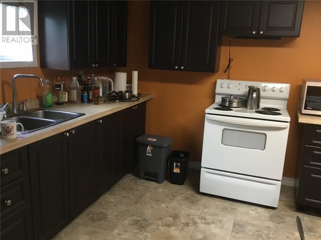 Property at 525 Clinton Avenue image 3