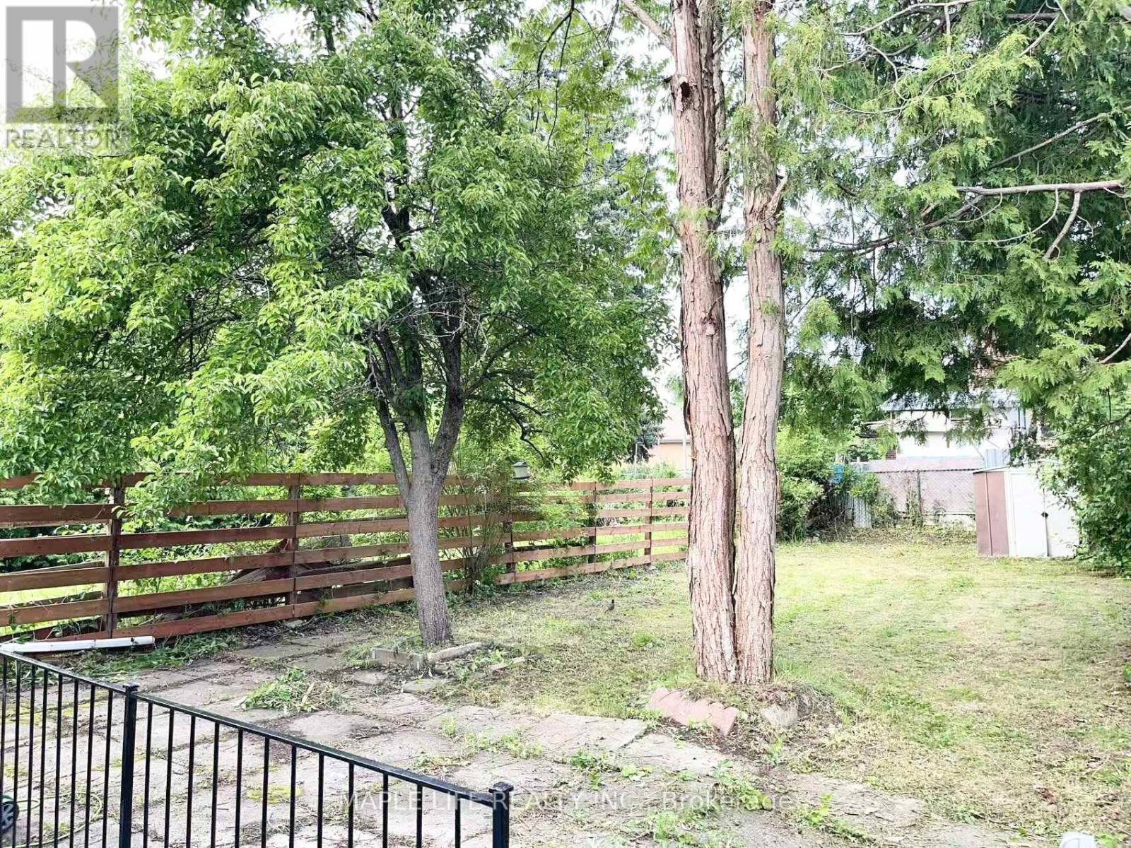 55 James Gray Drive, Toronto (Bayview Woods-Steeles), Ontario  M2H 1N8 - Photo 26 - C12201016