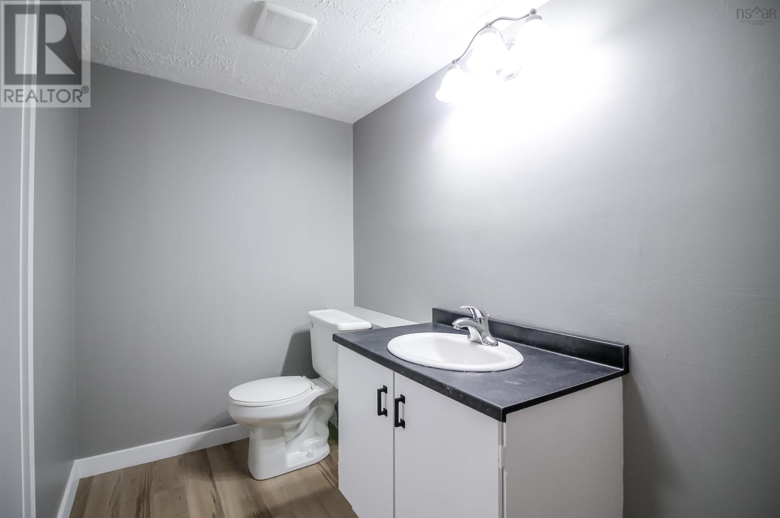 109 Hampton Green, Dartmouth, Nova Scotia  B2V 2A8 - Photo 19 - 202511534