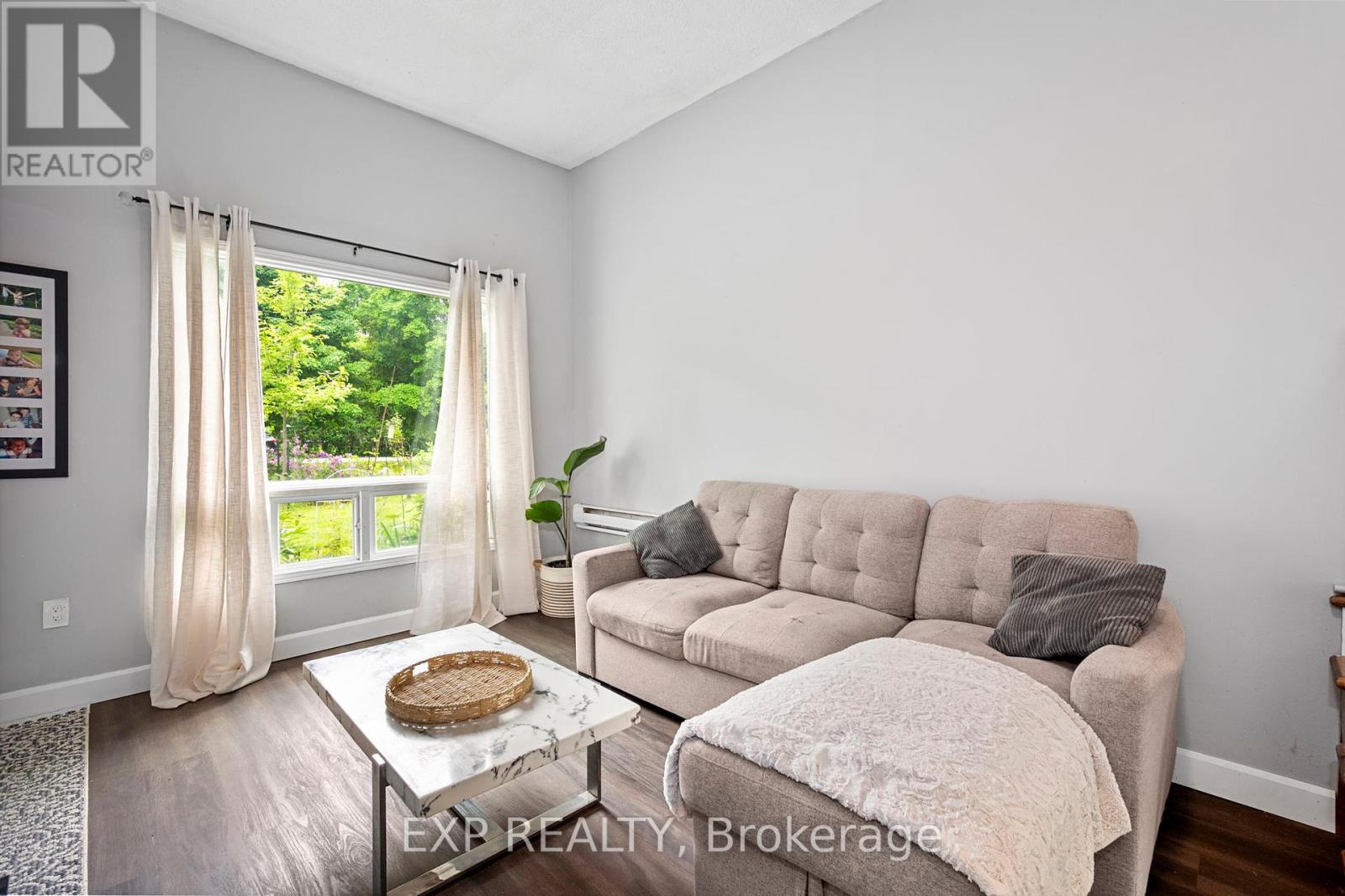 75 Brook Crescent, Georgina, Ontario  L0E 1N0 - Photo 16 - N12201355