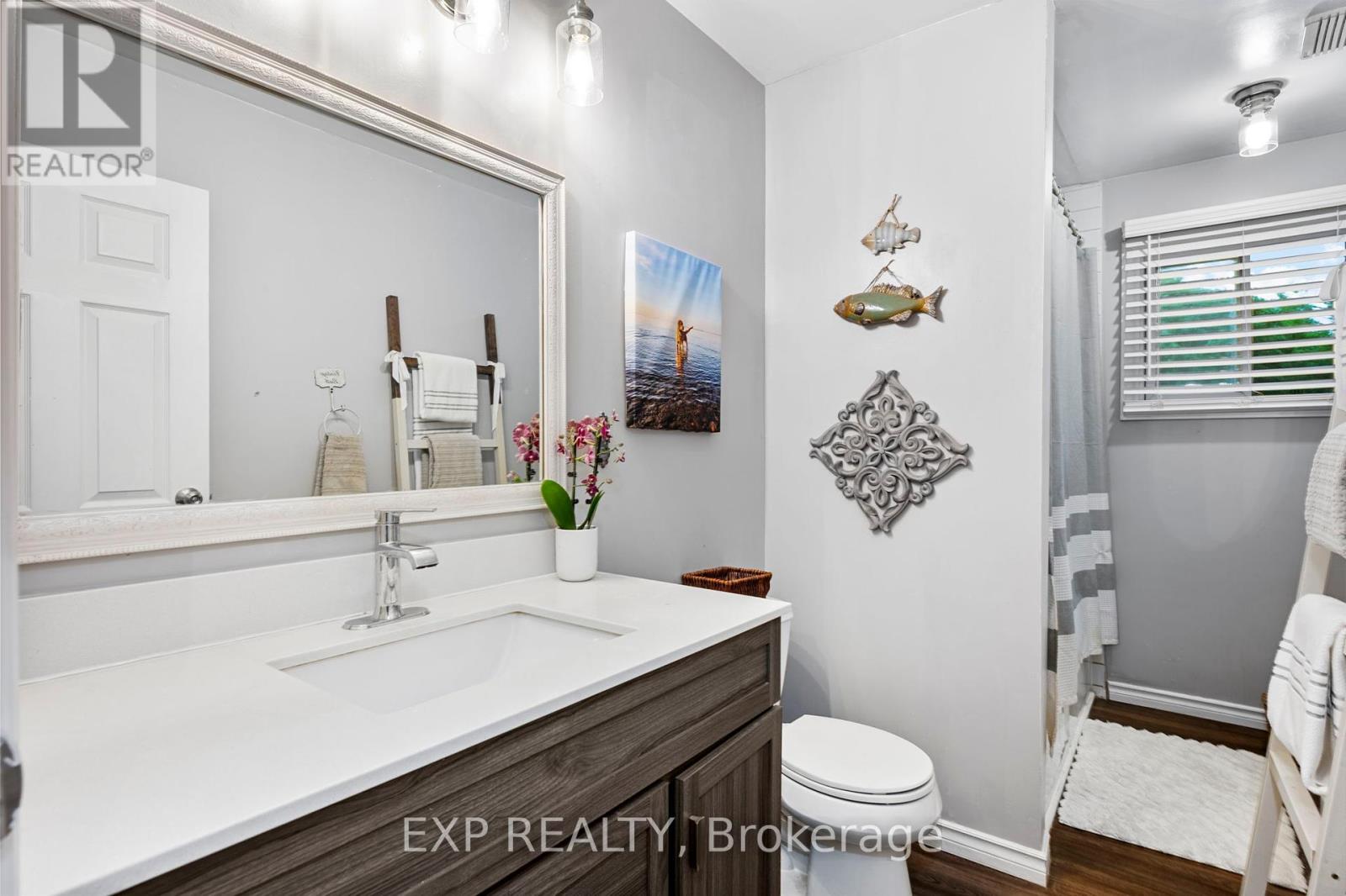75 Brook Crescent, Georgina, Ontario  L0E 1N0 - Photo 26 - N12201355