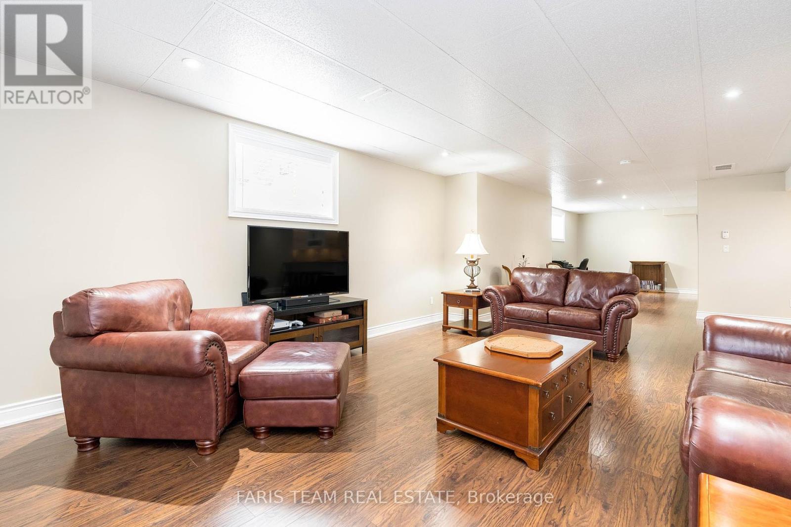 1962 Elana Drive, Severn (Bass Lake), Ontario  L3V 0C2 - Photo 23 - S12201404