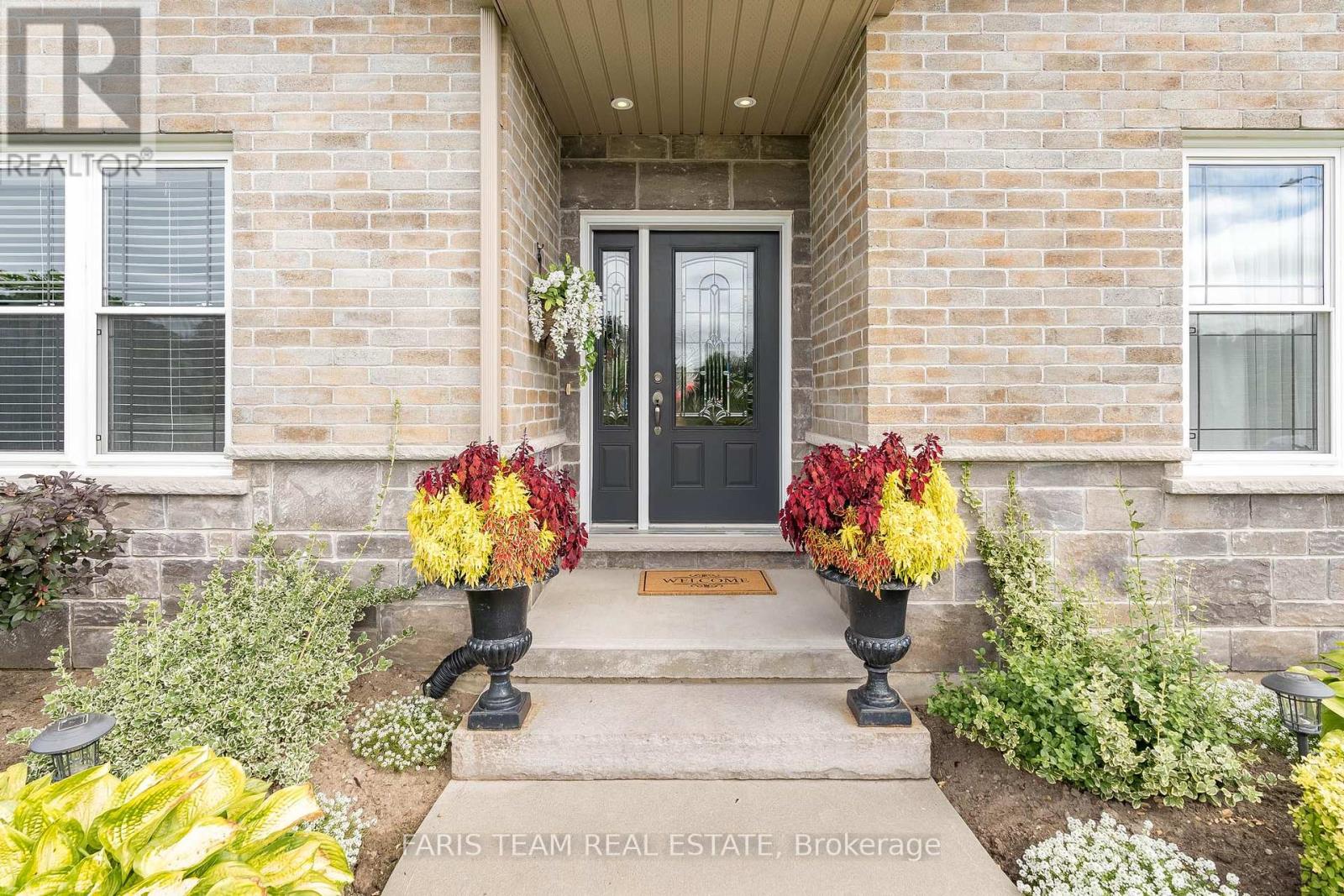 1962 Elana Drive, Severn (Bass Lake), Ontario  L3V 0C2 - Photo 4 - S12201404