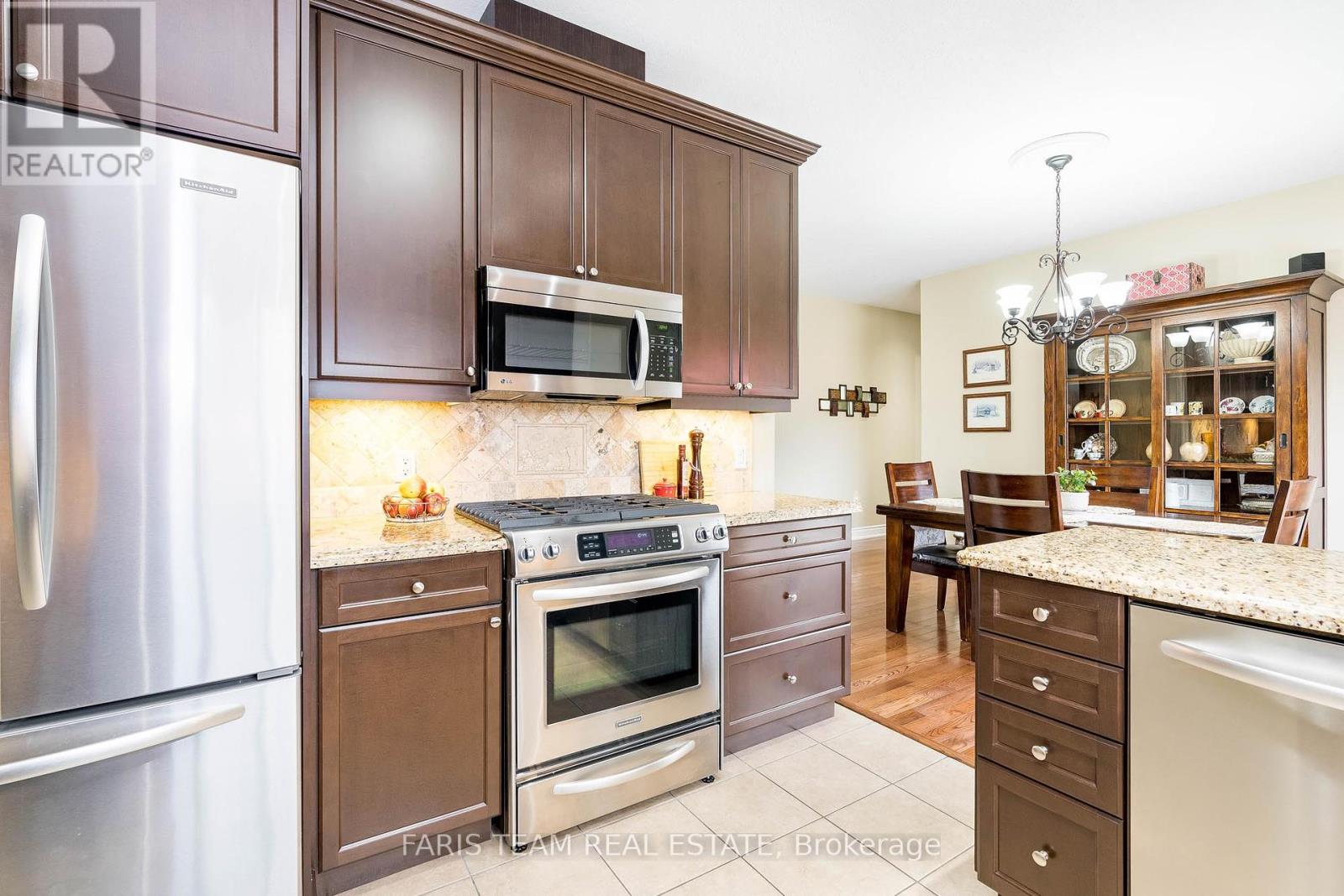 1962 Elana Drive, Severn (Bass Lake), Ontario  L3V 0C2 - Photo 8 - S12201404