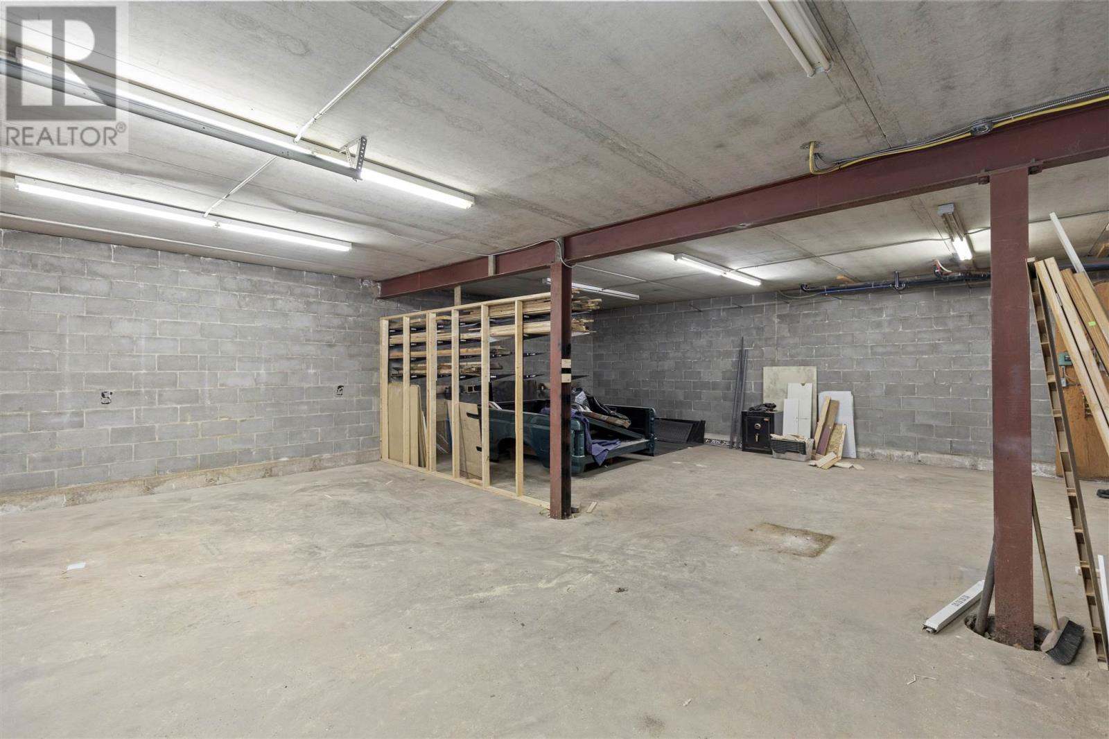 41 Albert St W, Sault Ste. Marie, Ontario  P6A 1B2 - Photo 8 - SM251433