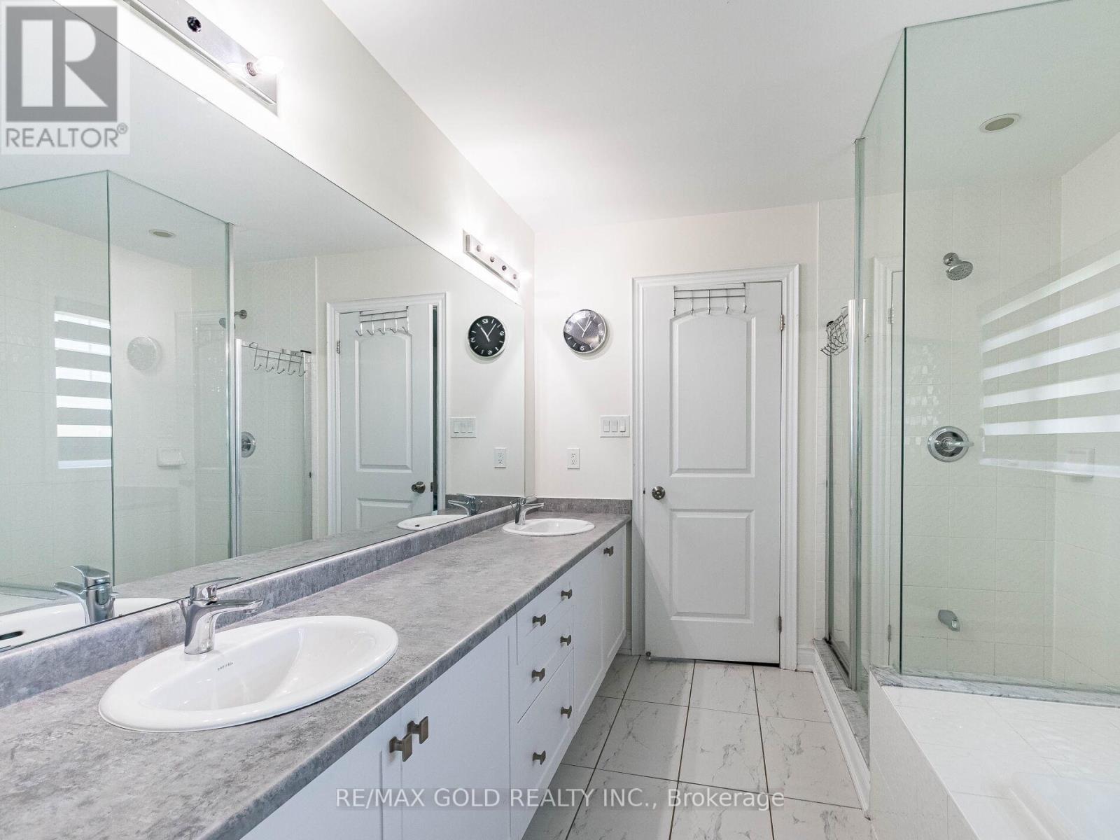 4 Wainwright Drive, Brampton, Ontario  L7A 0C7 - Photo 24 - W12201341