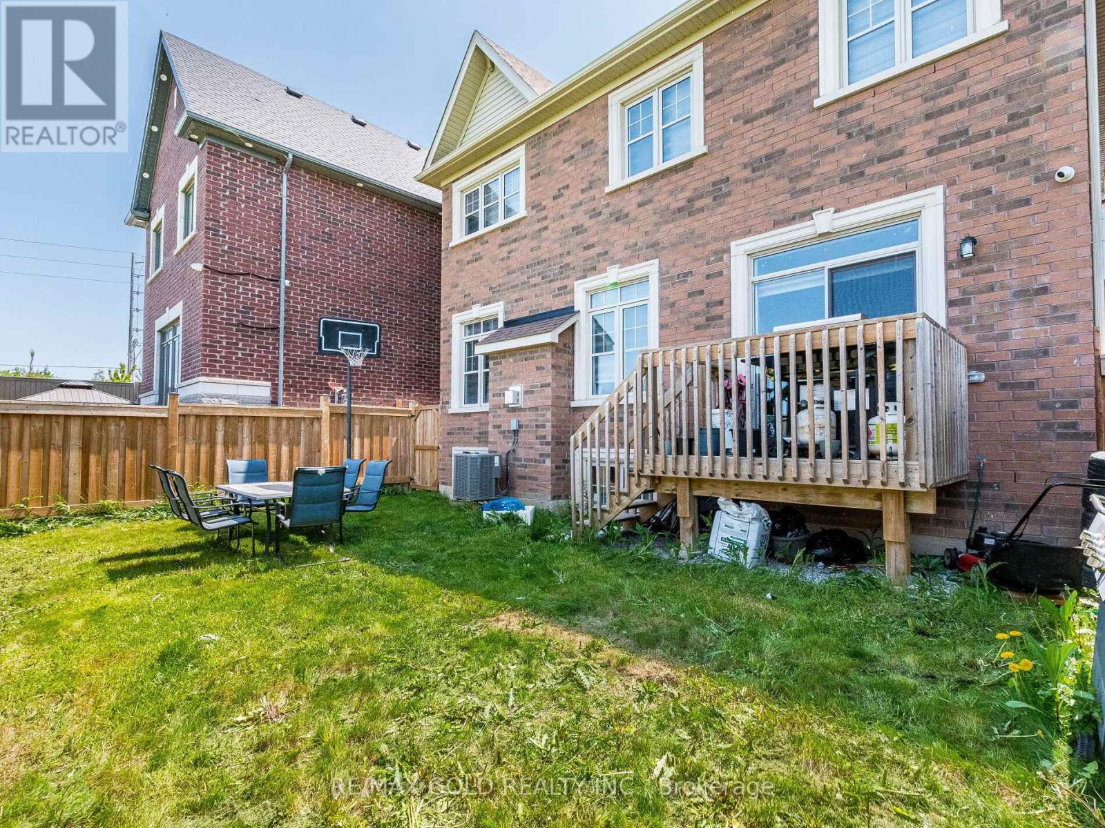 4 Wainwright Drive, Brampton, Ontario  L7A 0C7 - Photo 40 - W12201341