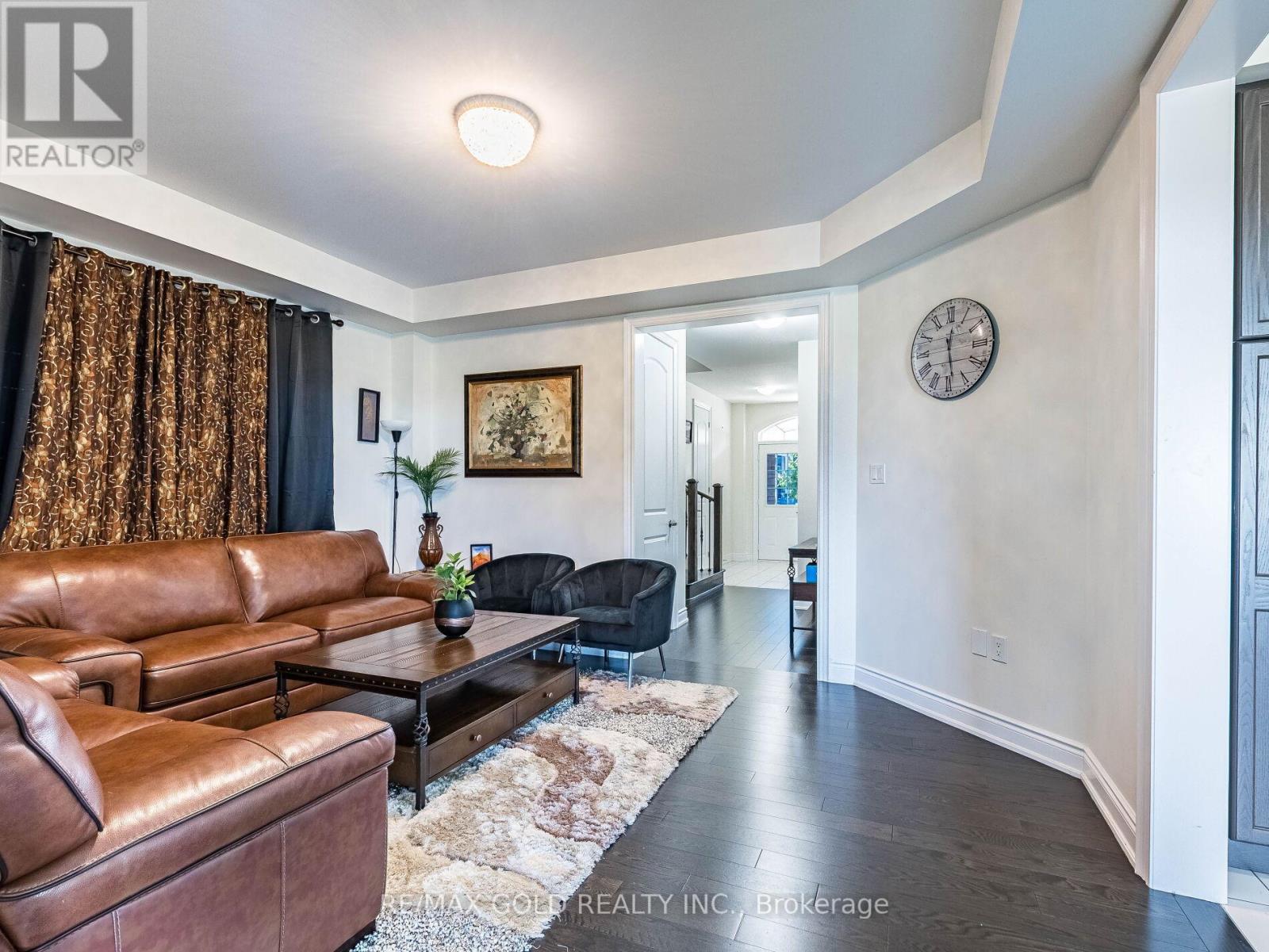 4 Wainwright Drive, Brampton, Ontario  L7A 0C7 - Photo 8 - W12201341