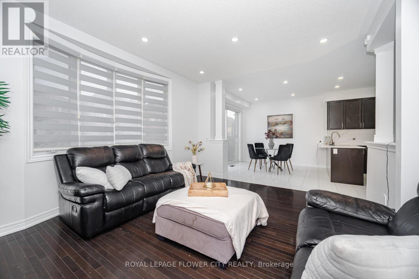 65 Mcechearn Crescent, Caledon, Ontario  L7C 3Y2 - Photo 13 - W12201383