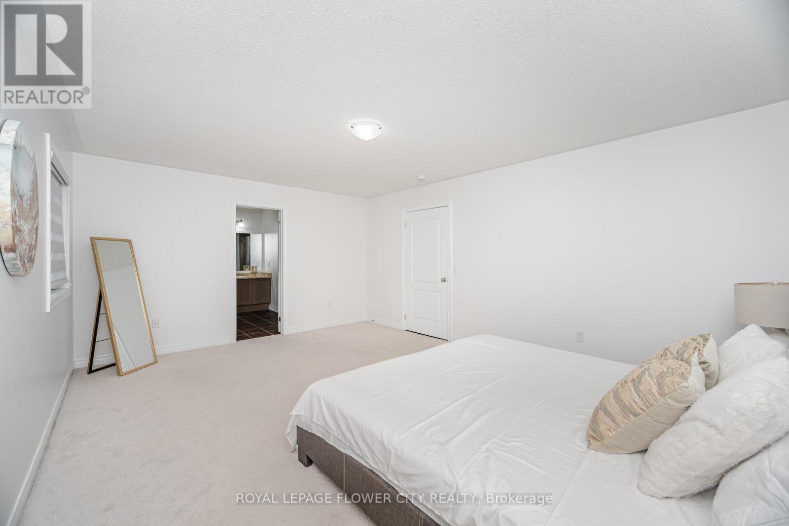 65 Mcechearn Crescent, Caledon, Ontario  L7C 3Y2 - Photo 19 - W12201383