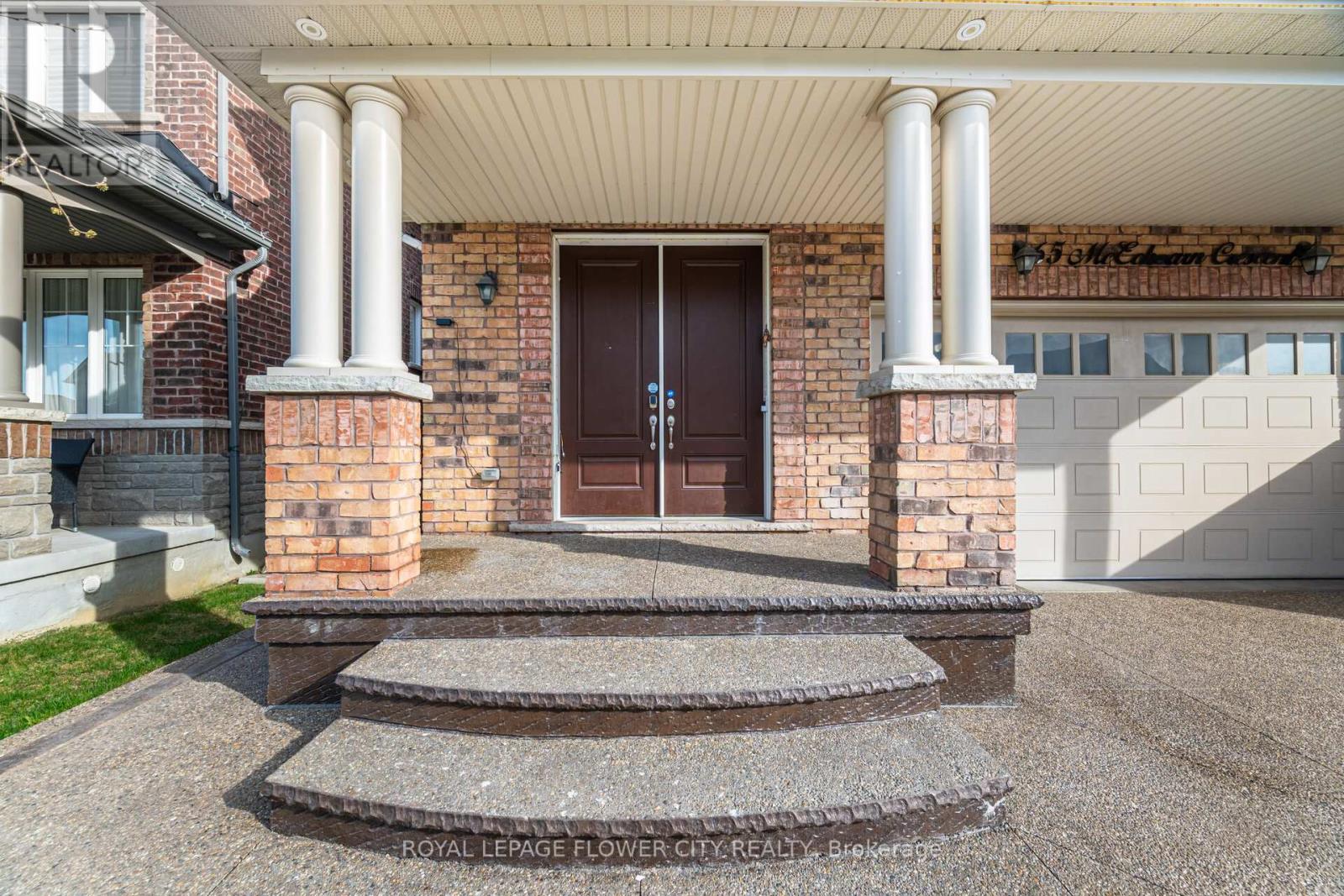 65 Mcechearn Crescent, Caledon, Ontario  L7C 3Y2 - Photo 3 - W12201383