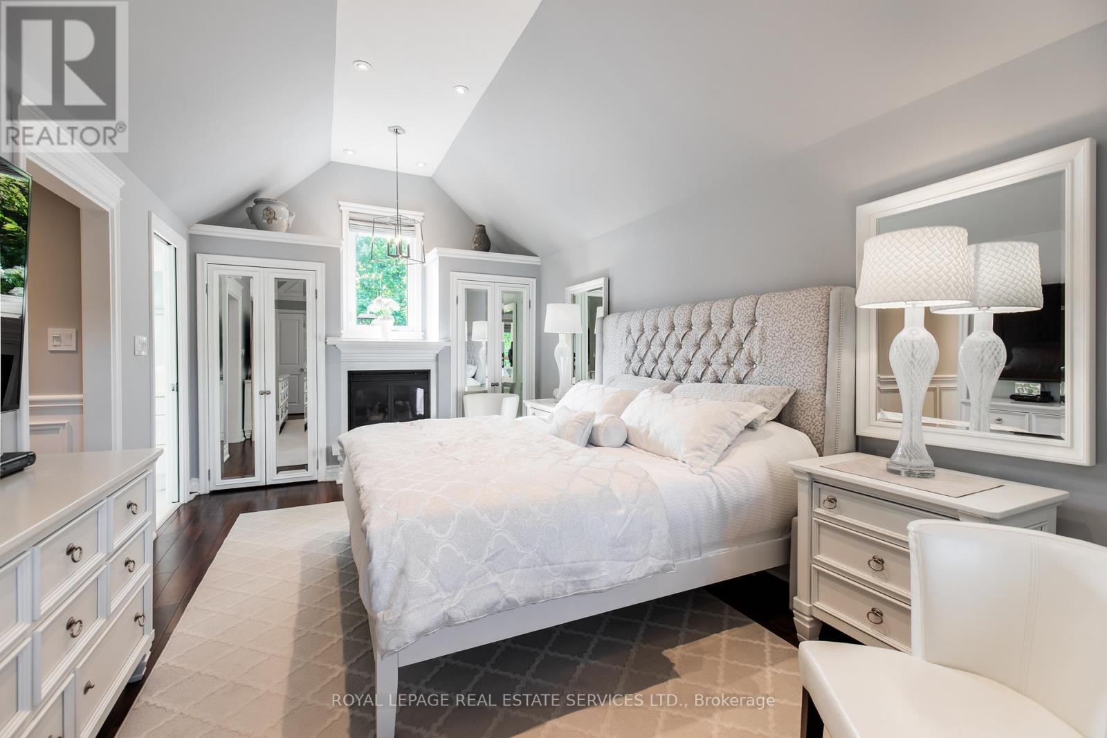 16 Ferndale Crescent, Brampton (Brampton East), Ontario  L6W 1E9 - Photo 24 - W12201389