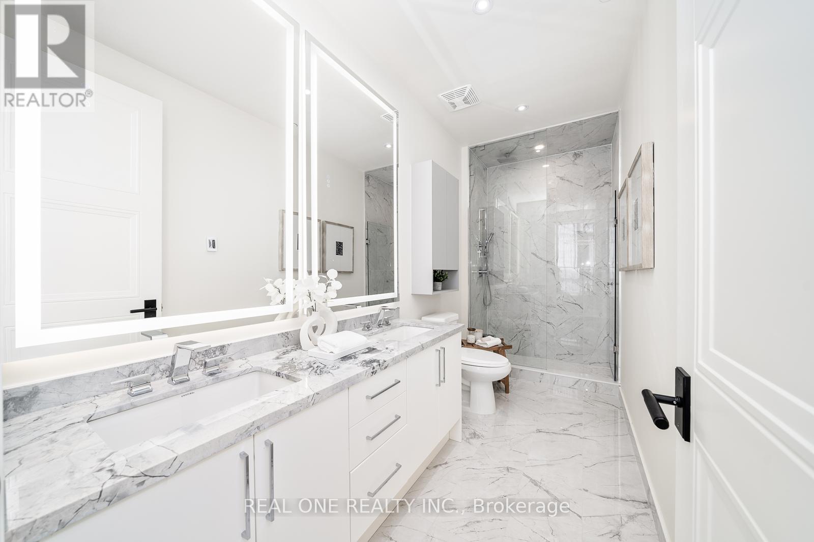 814 - 509 Dundas Street W, Oakville, Ontario  L6M 4M2 - Photo 26 - W12201391