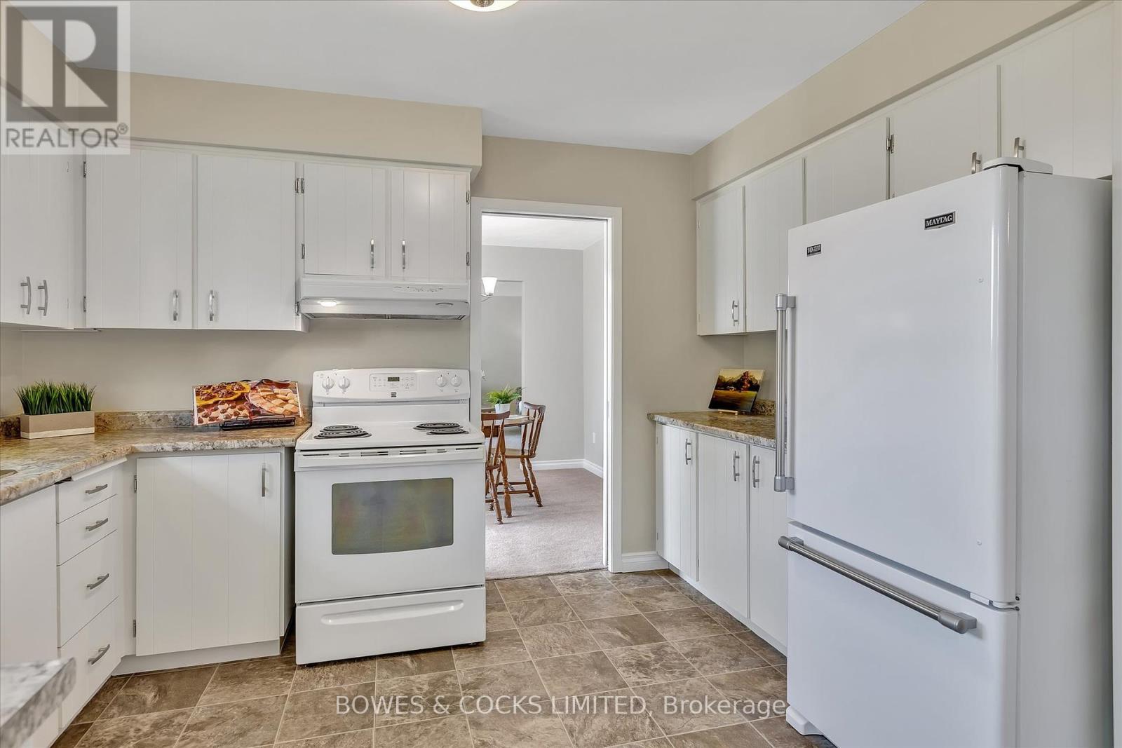 1958 Bankside Drive, Peterborough, Ontario  K9K 1A4 - Photo 14 - X12201462