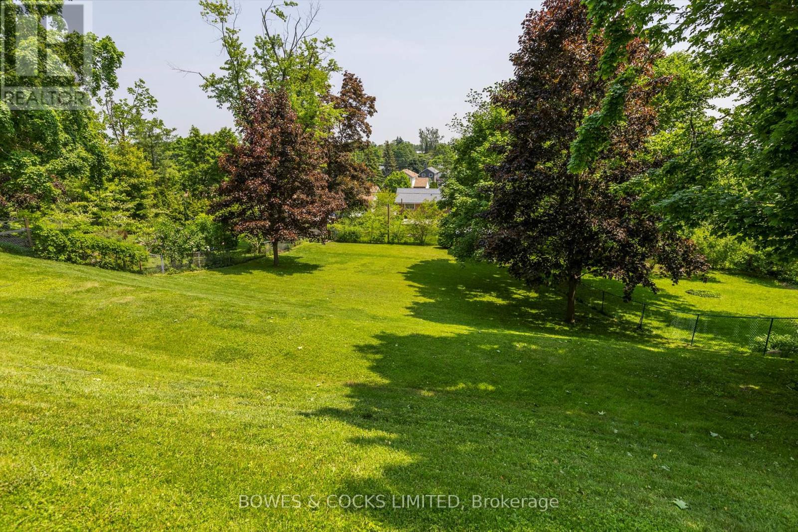 1958 Bankside Drive, Peterborough, Ontario  K9K 1A4 - Photo 37 - X12201462