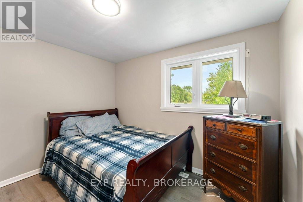 5086 Highway 38, South Frontenac (Frontenac South), Ontario  K0H 1V0 - Photo 12 - X12201426