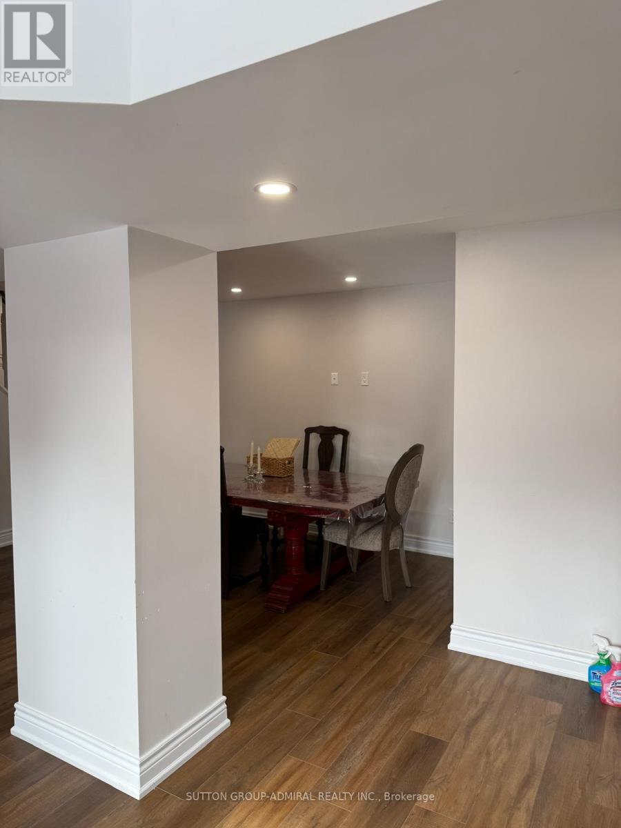 7 Graphic Court, Toronto, Ontario  M1C 4X8 - Photo 7 - E12196014