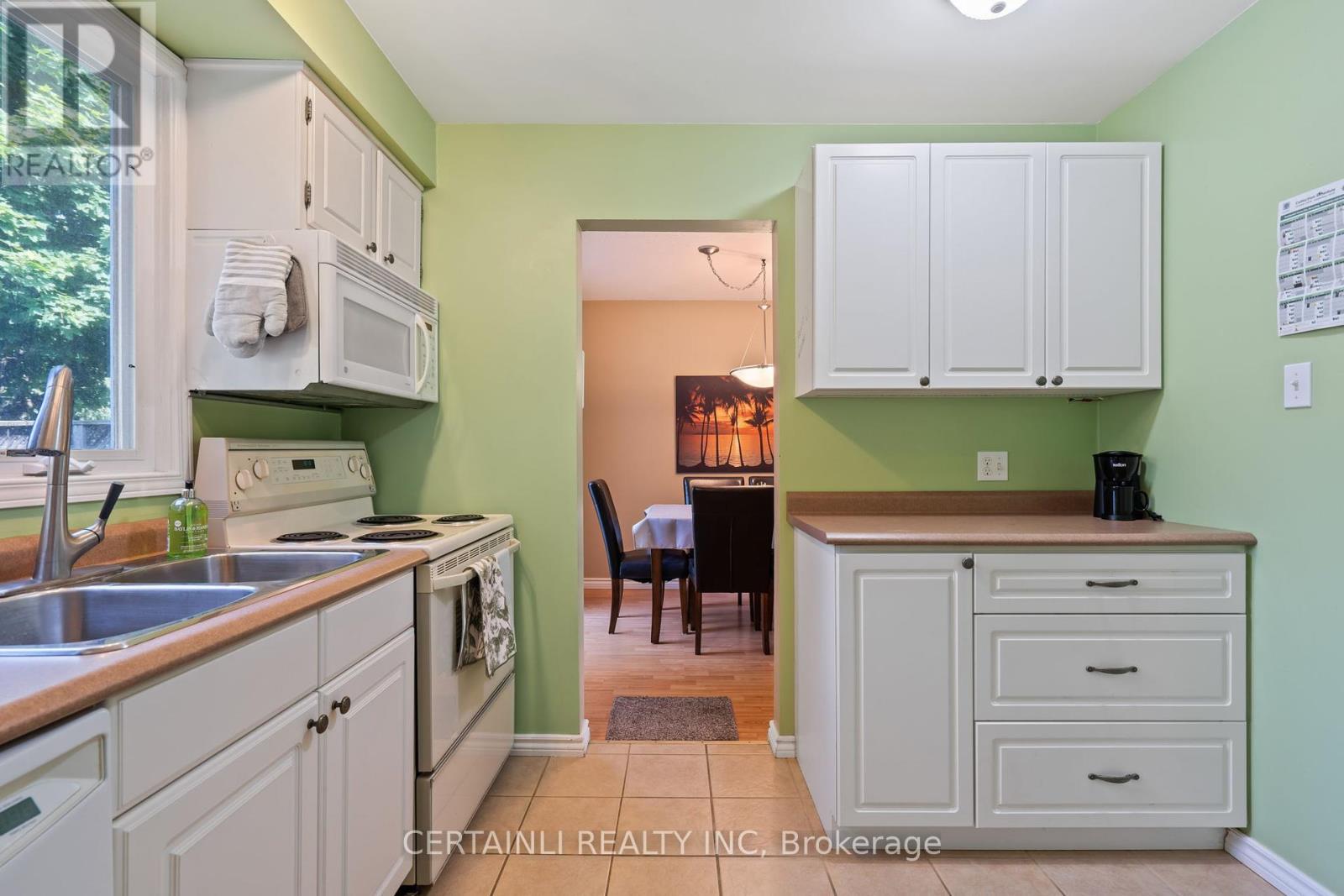43 Ranchwood Crescent, London North, Ontario  N6G 3A1 - Photo 16 - X12201448
