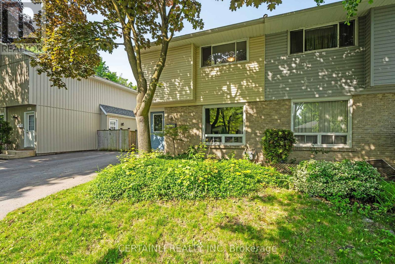 43 Ranchwood Crescent, London North, Ontario  N6G 3A1 - Photo 3 - X12201448