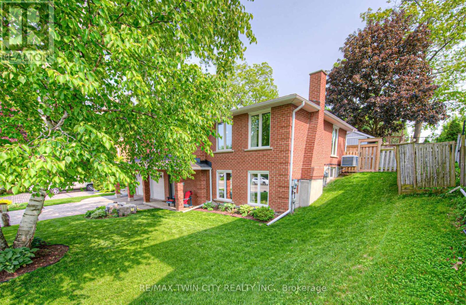 Property at 207 GRAND RIDGE DRIVE image 2