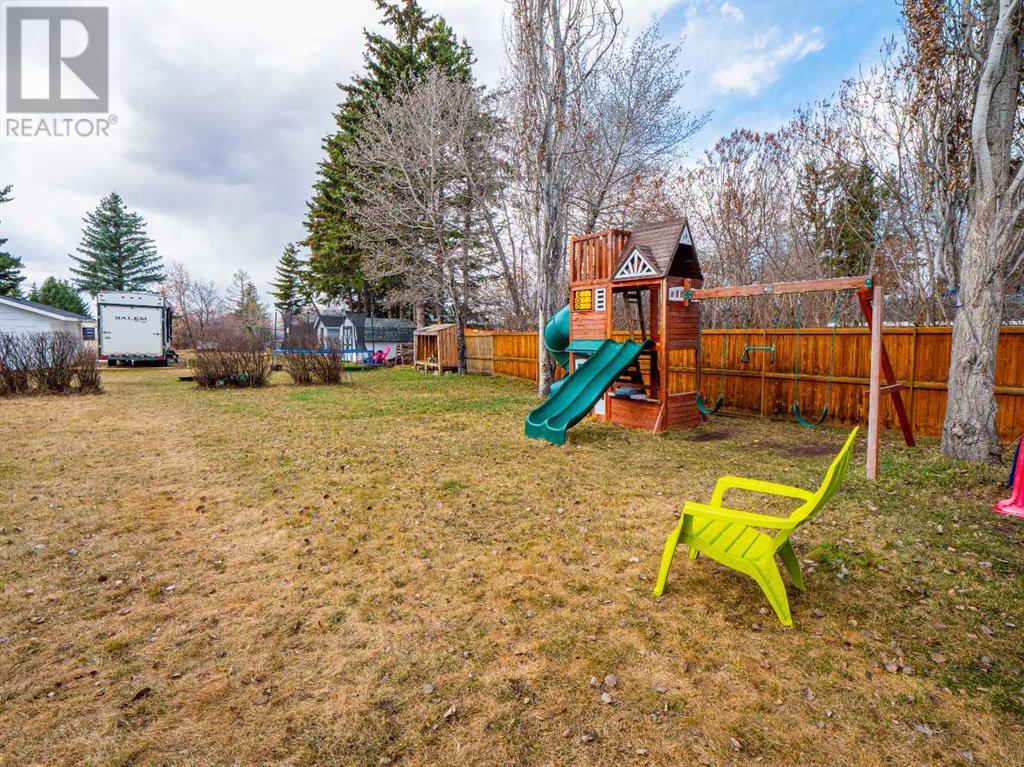 4818 43 Street, Ponoka, Alberta  T4J 1C2 - Photo 3 - A2216278