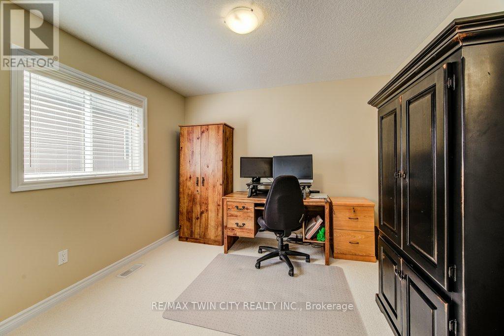 104 Catherine Street, Wilmot, Ontario  N3A 0B3 - Photo 36 - X12201359