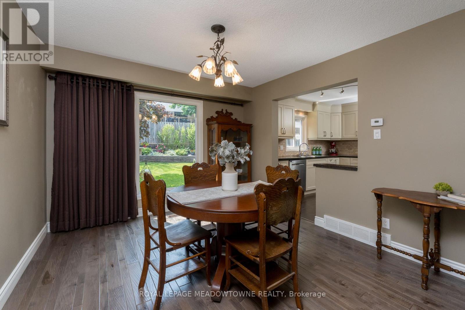 7 Deerwood Crescent, Kitchener, Ontario  N2N 1R4 - Photo 10 - X12201411