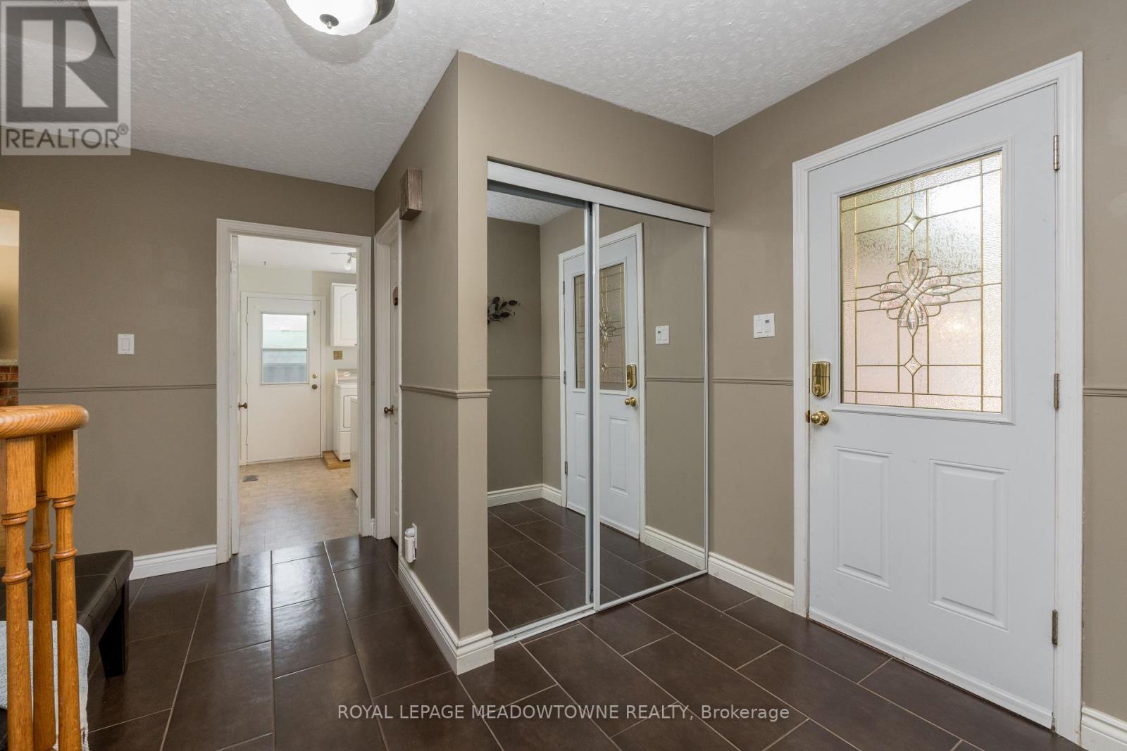 7 Deerwood Crescent, Kitchener, Ontario  N2N 1R4 - Photo 6 - X12201411