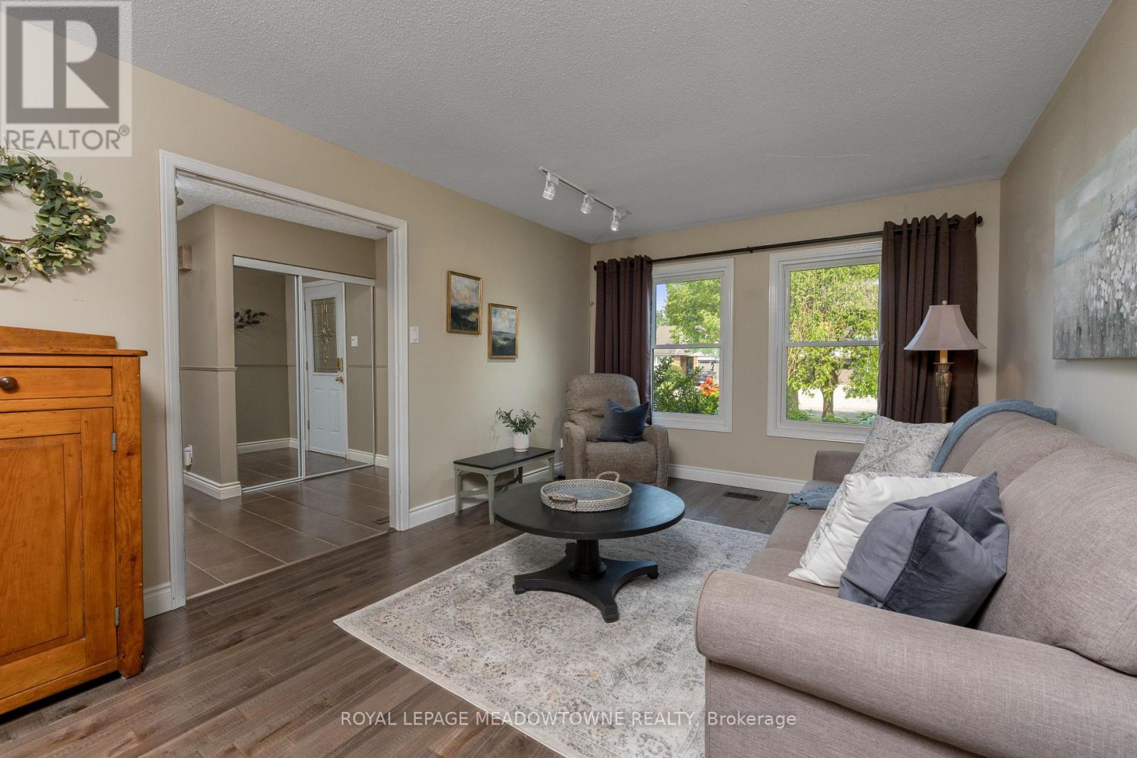 7 Deerwood Crescent, Kitchener, Ontario  N2N 1R4 - Photo 8 - X12201411